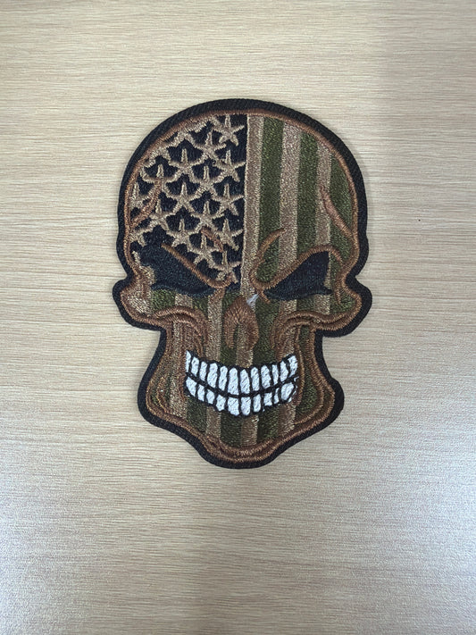Skull Aesthetic Iron On Patch – Biker Gothic Streetwear Style