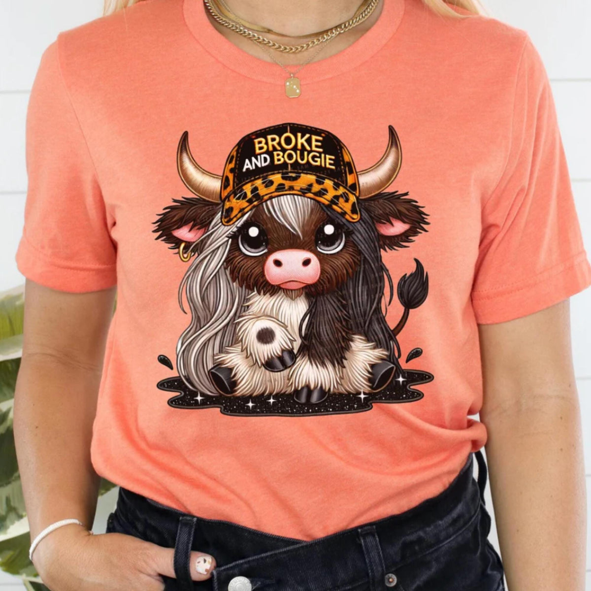 Highland Cow Glitter Graphic T Shirt | Broke Boujee Funny Womens Tee (Gildan Softstyle)